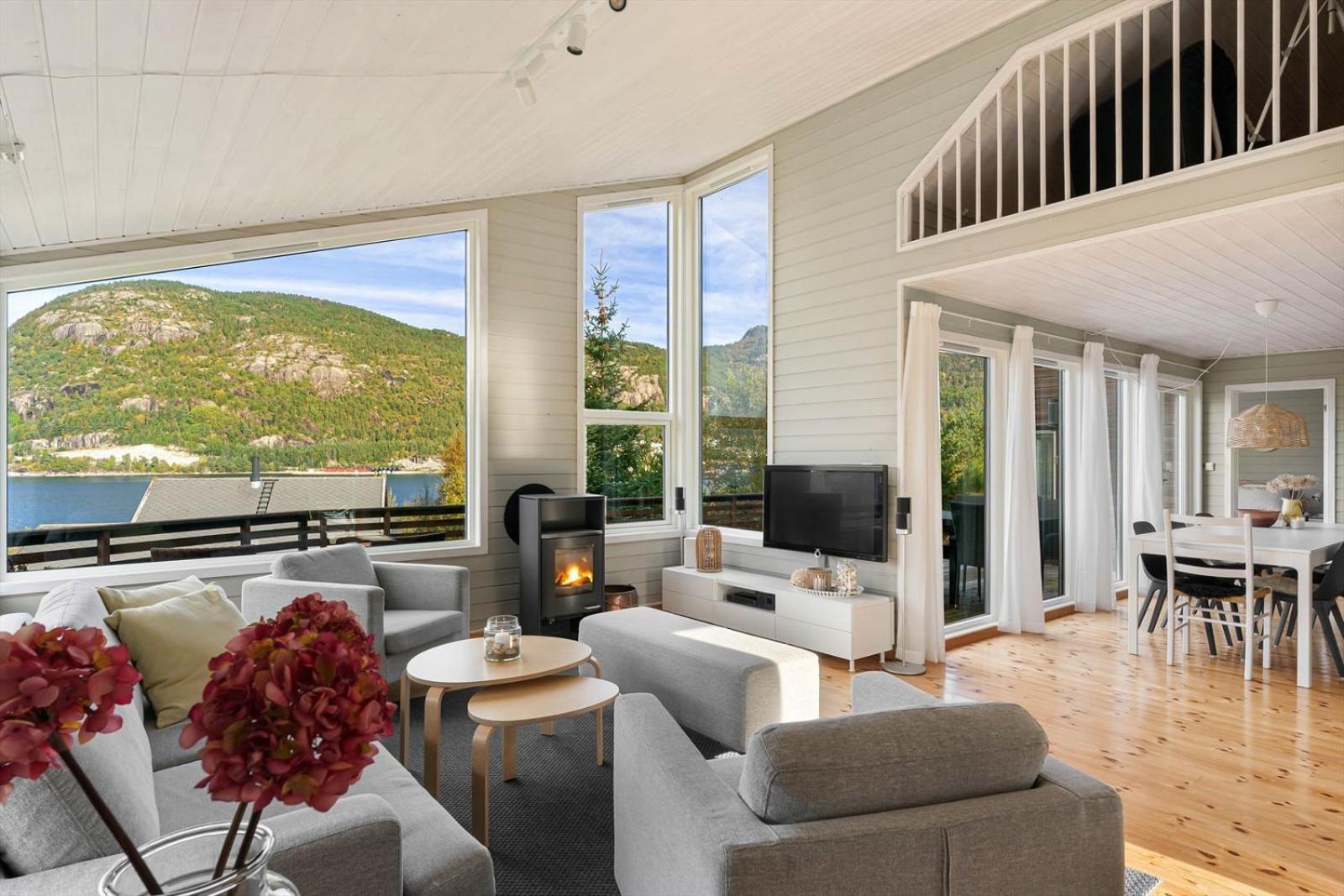 Vila Charming House Located By The Fjord With The Pultpitrock Within Short Distance Jørpeland Exteriér fotografie