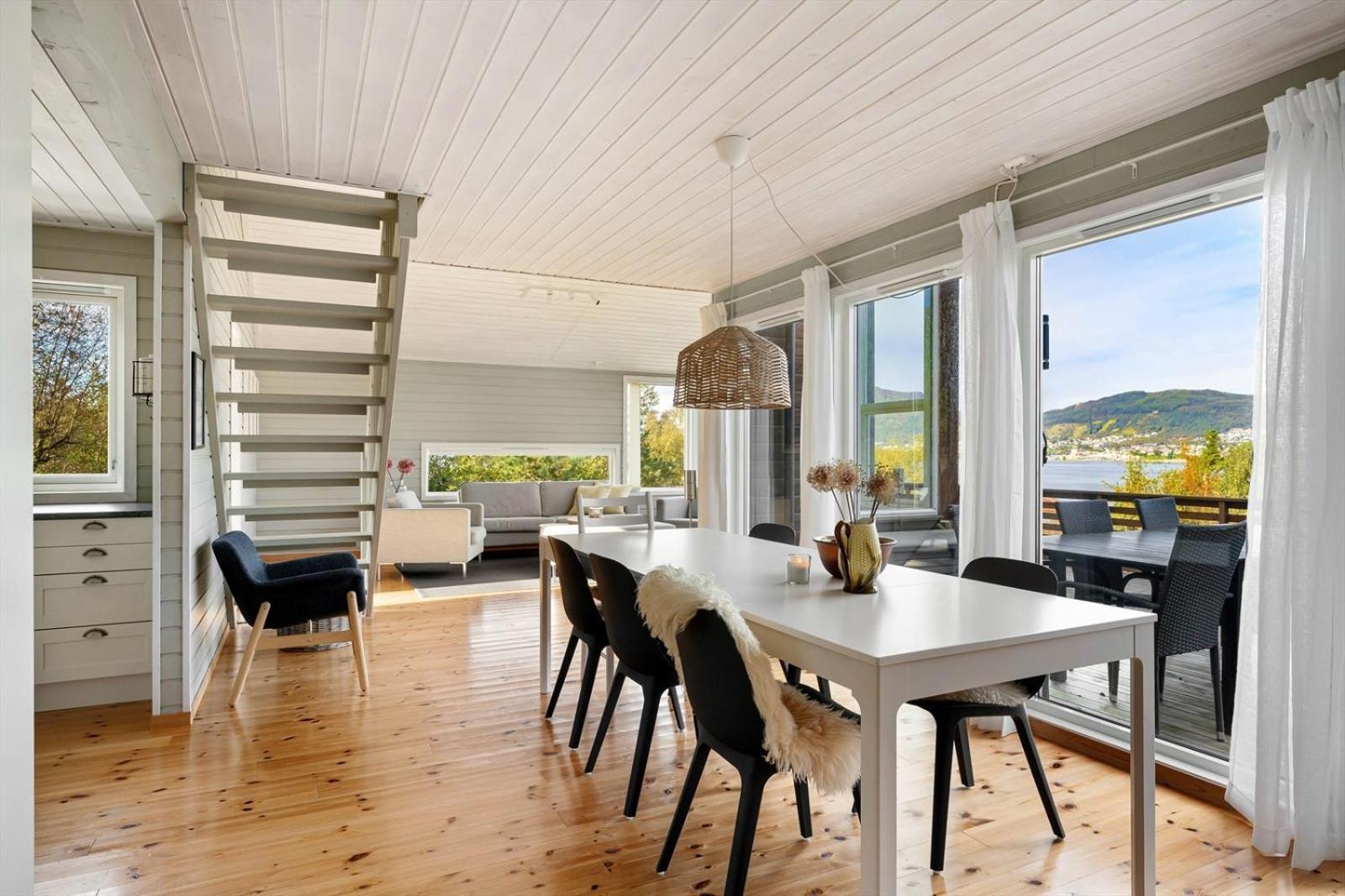 Vila Charming House Located By The Fjord With The Pultpitrock Within Short Distance Jørpeland Exteriér fotografie