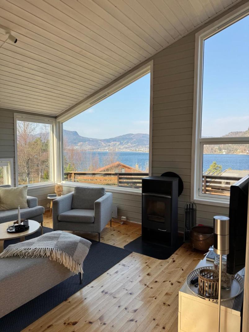 Vila Charming House Located By The Fjord With The Pultpitrock Within Short Distance Jørpeland Exteriér fotografie